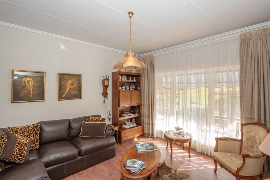 4 Bedroom Property for Sale in Vanes Estate Eastern Cape